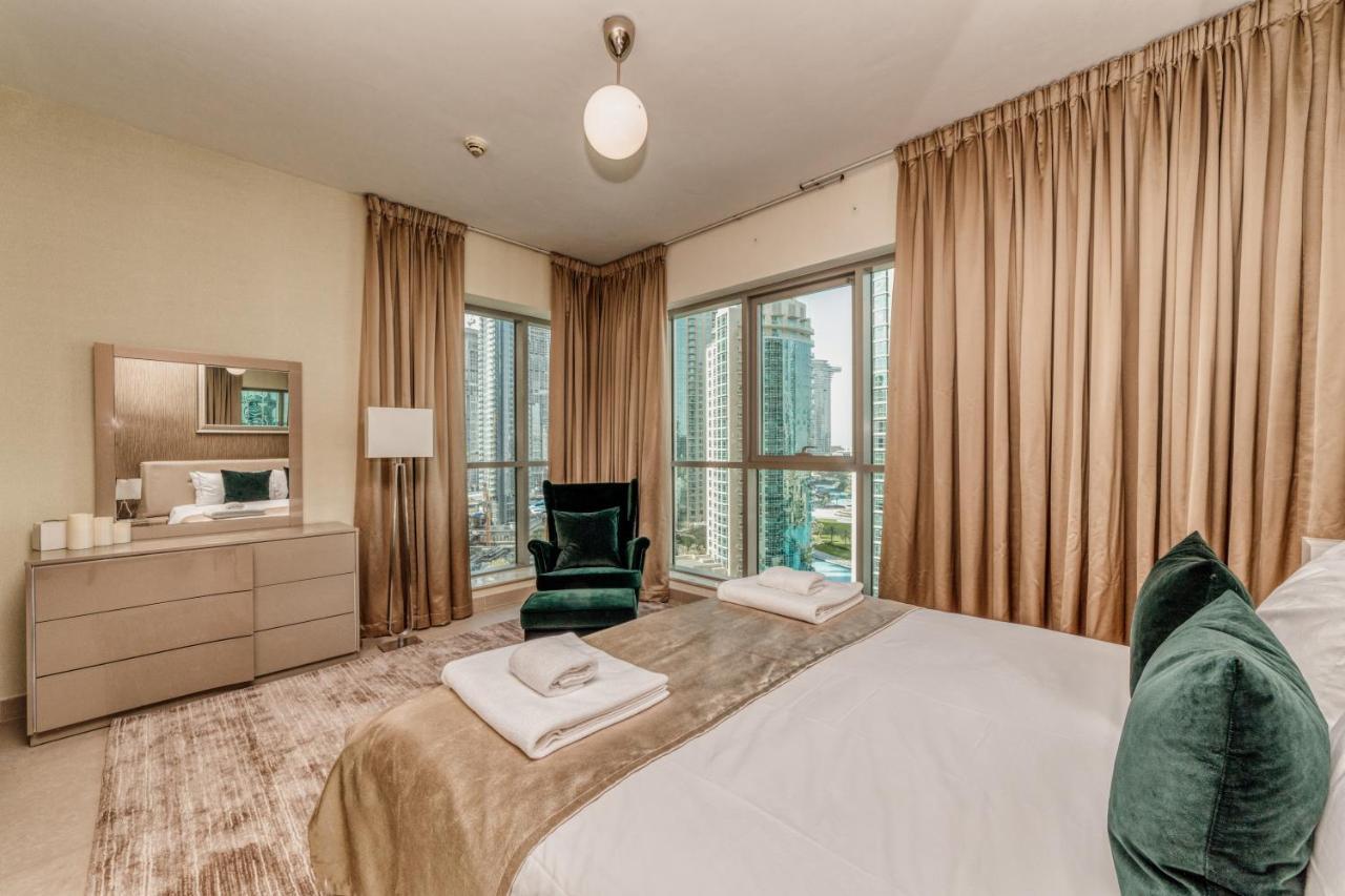 ドバイBellavista - Breath-Taking - 2Br - Boulevard Centralアパートメント エクステリア 写真