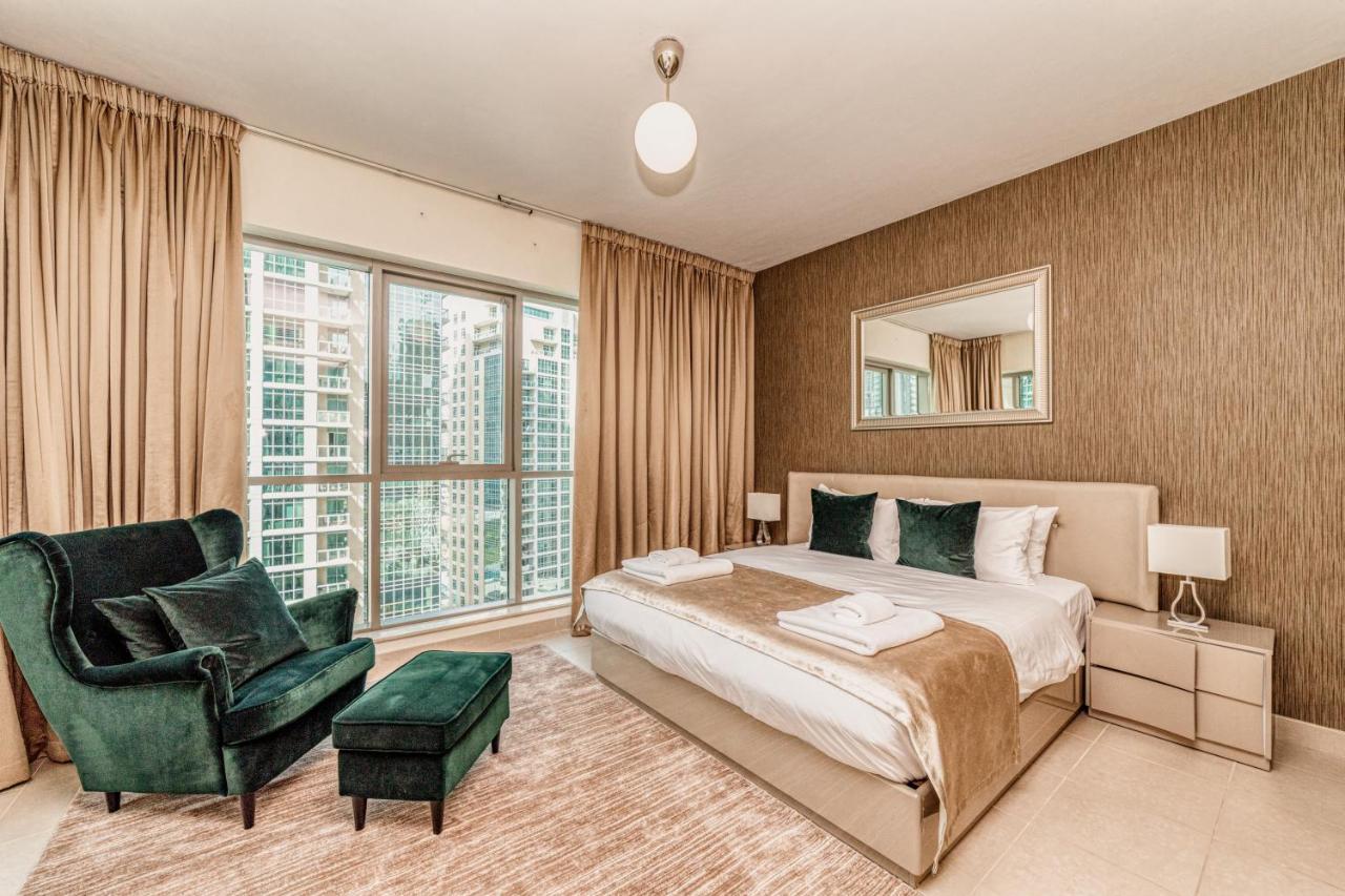 ドバイBellavista - Breath-Taking - 2Br - Boulevard Centralアパートメント エクステリア 写真