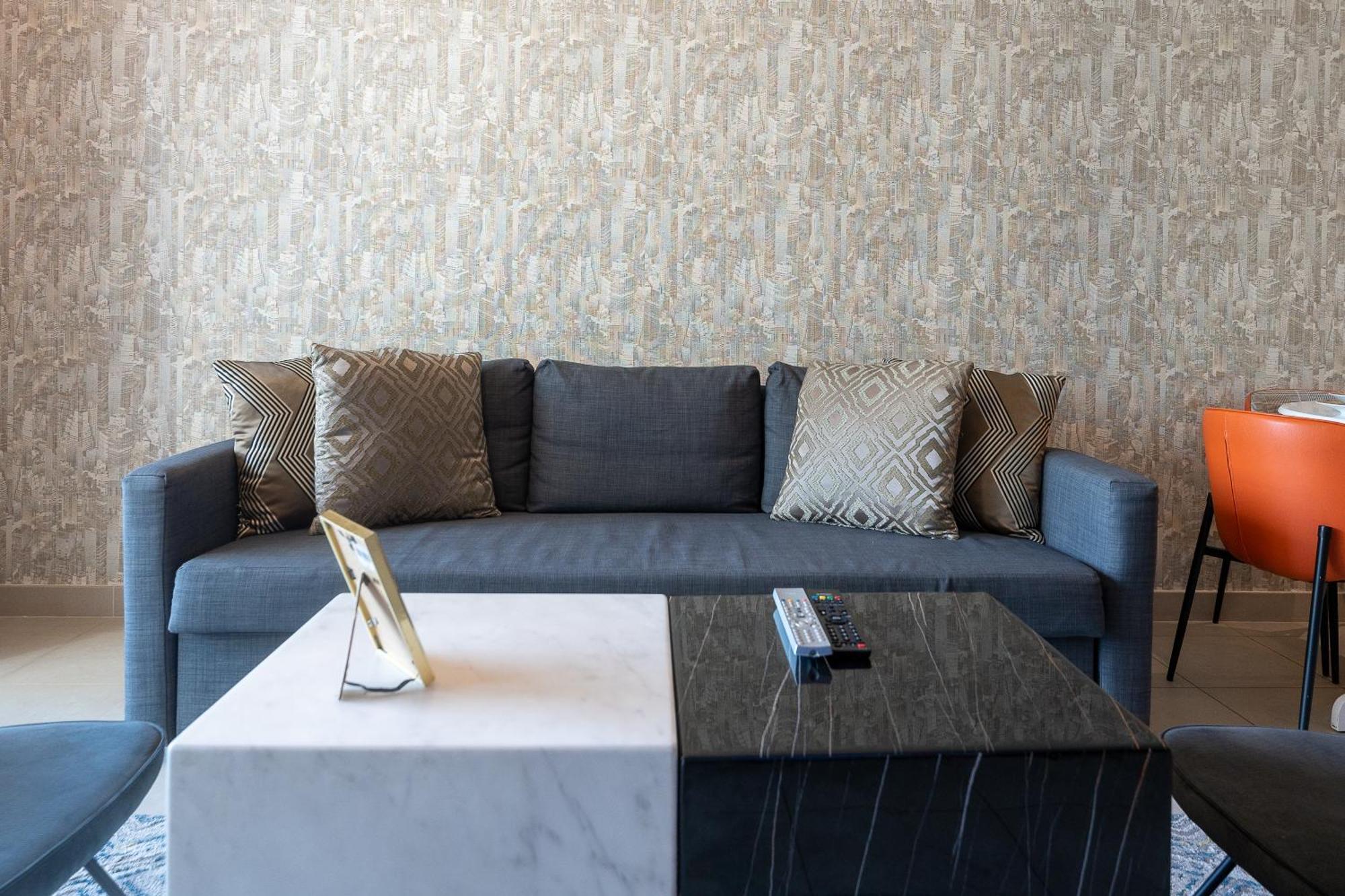 ドバイBellavista - Breath-Taking - 2Br - Boulevard Centralアパートメント エクステリア 写真
