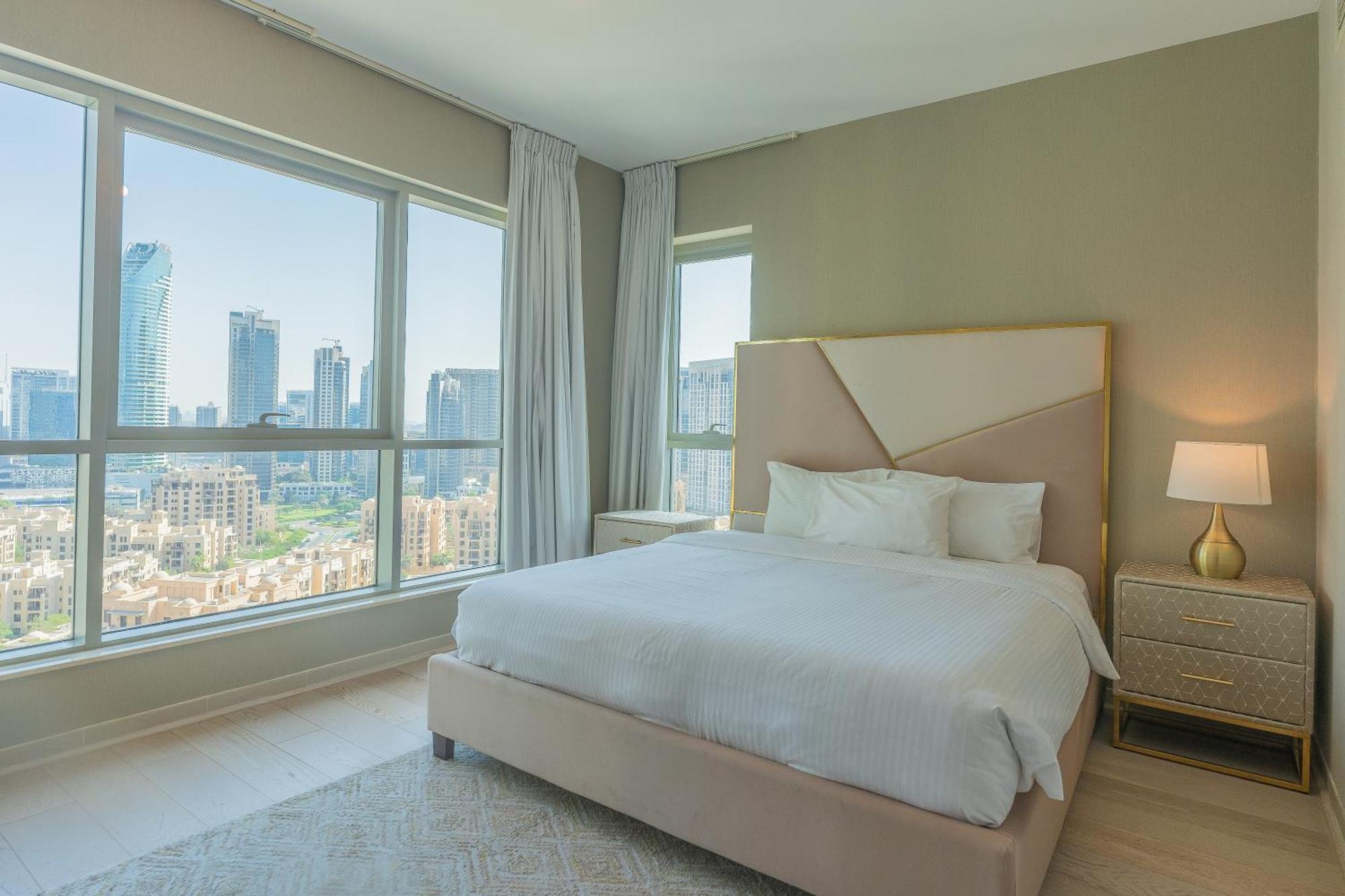 ドバイBellavista - Breath-Taking - 2Br - Boulevard Centralアパートメント エクステリア 写真
