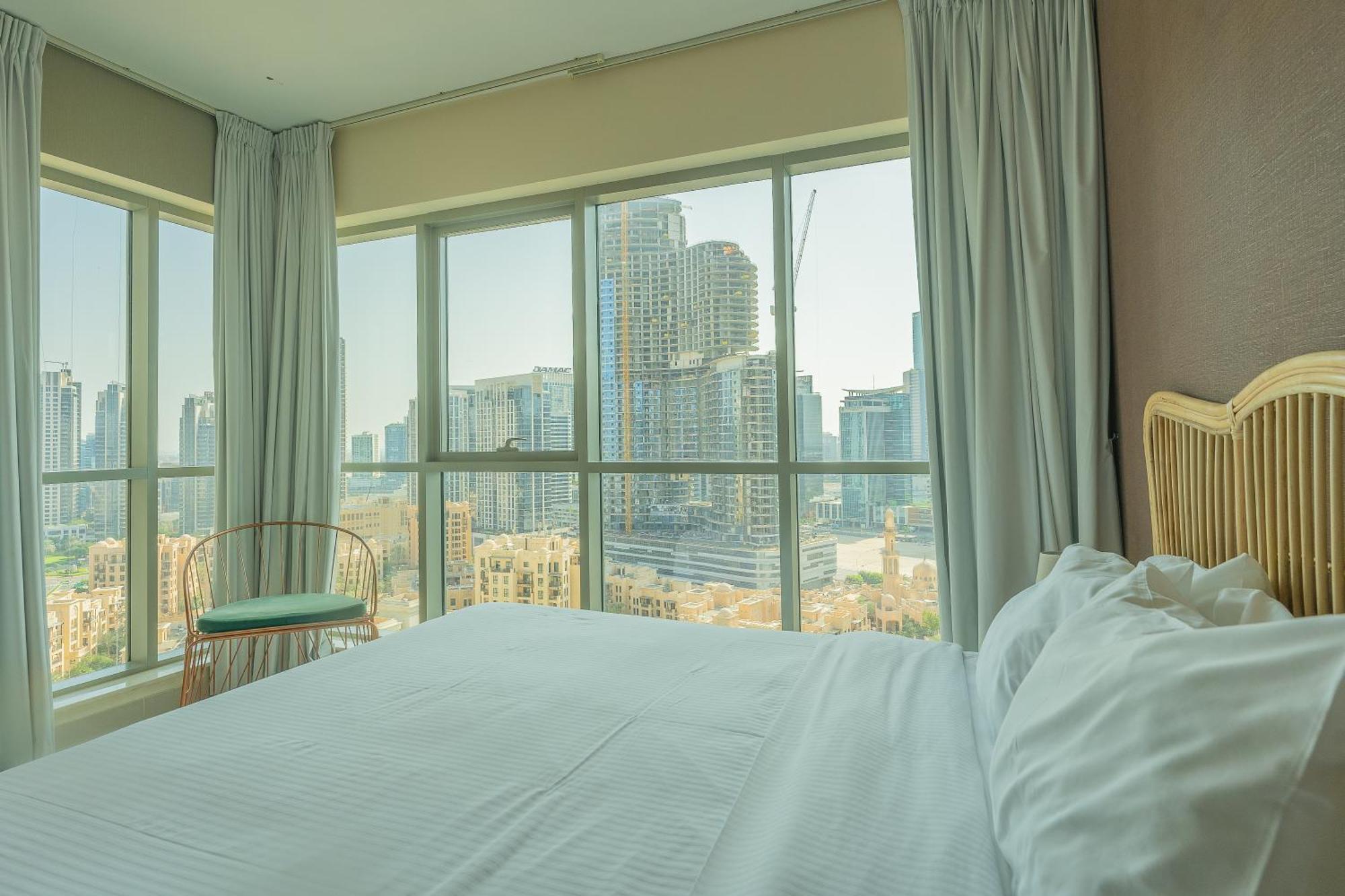 ドバイBellavista - Breath-Taking - 2Br - Boulevard Centralアパートメント エクステリア 写真